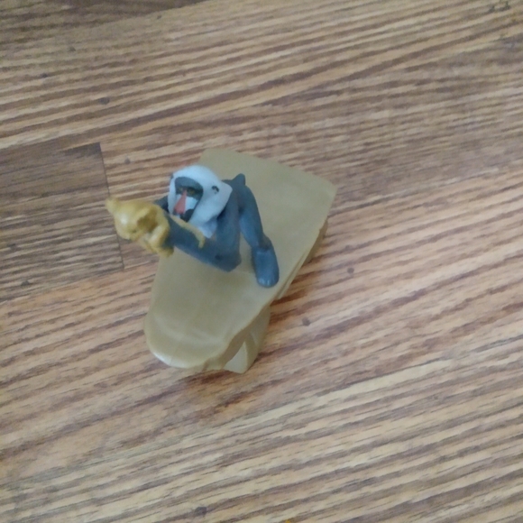 McDonald's Happy Meal Lion King toy - Picture 2 of 5